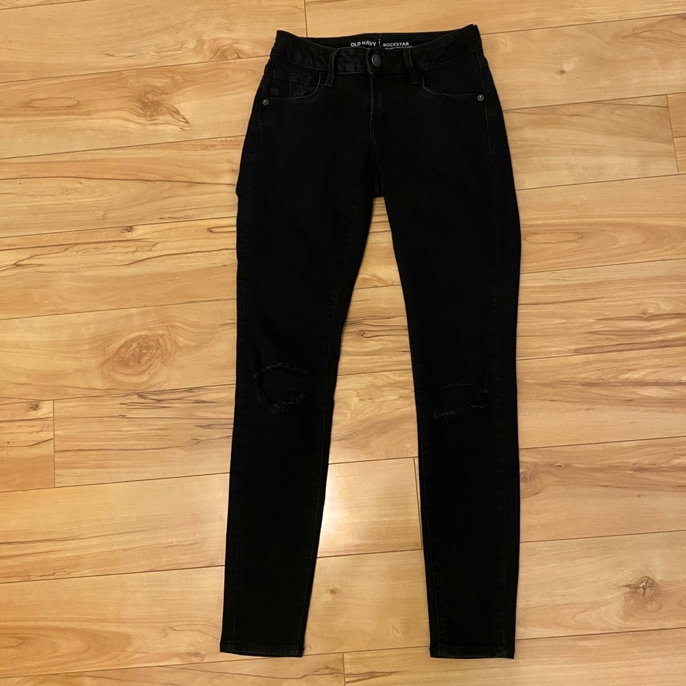 Black Old Navy Rockstar jeans with holes